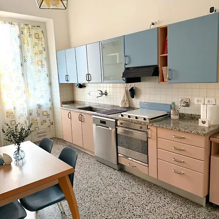 La Finestra Sul Blu - Sea View דירה *