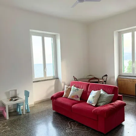 La Finestra Sul Blu - Sea View Apartman
