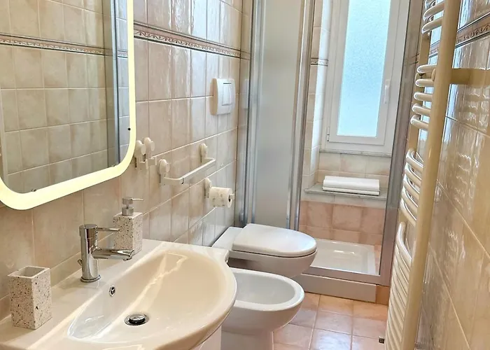 La Finestra Sul Blu - Sea View * サヴォーナ